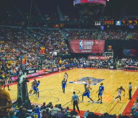 开云体育登录-美加墨世界杯焦点战，切尔西关键战突围巴拉圭，足球版图重构的缩影