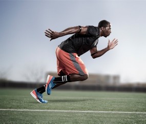 开云体育-福克斯爆发撕裂费城防线，国王巅峰对决险胜76人