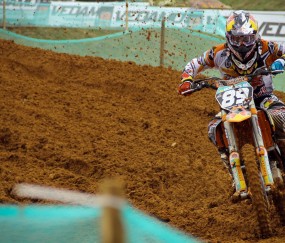 开云体育登录-老鹰掀翻灰熊，一场改写历史的季后赛抢七焦点战