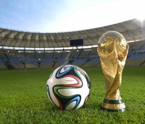 开云体育在线-克瓦拉茨赫利亚接管欧冠决赛，莱比锡红牛式火力如何压制了阿森纳的冠军梦？