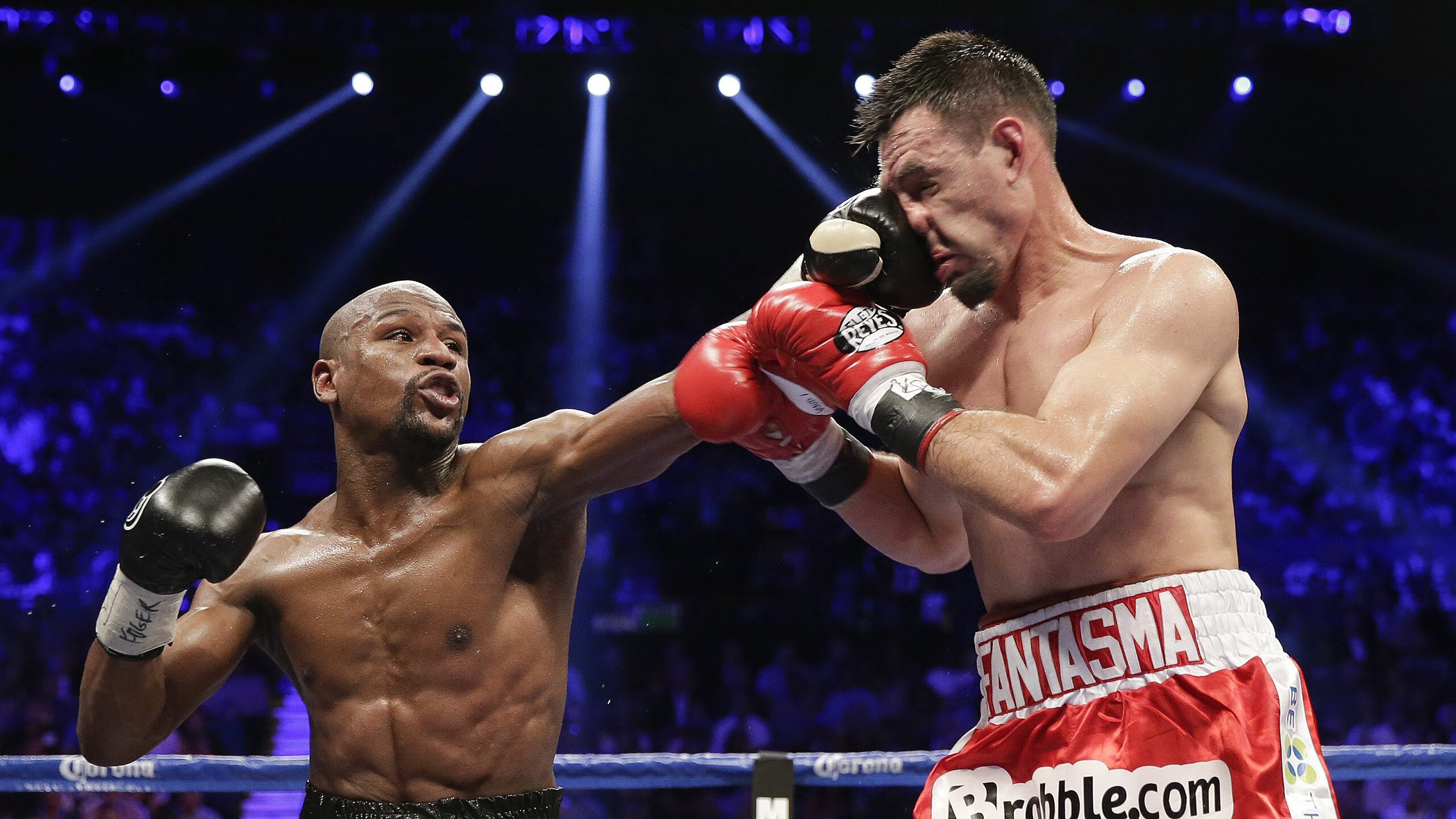 东决关键战之夜，迪亚斯压制级发挥，书写属于小人物的英雄史诗