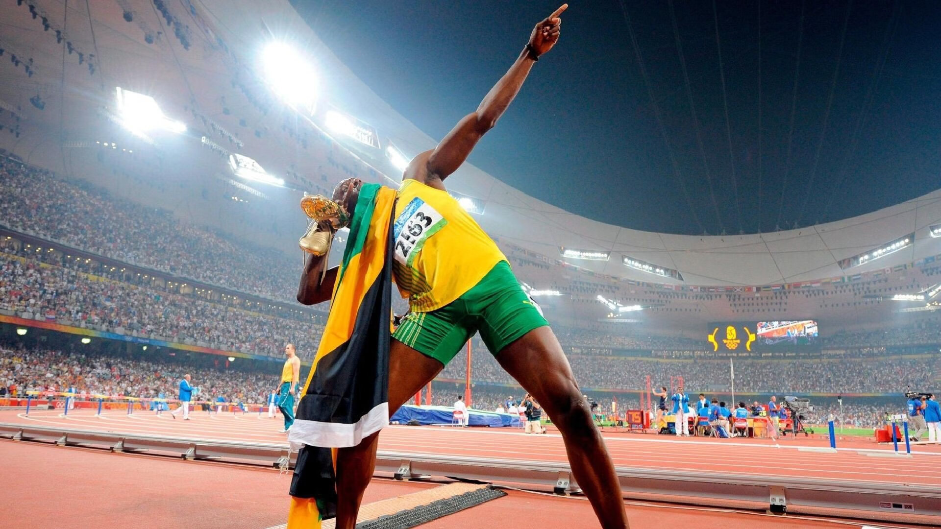 步行者鏖战开拓者，东契奇数据全面爆炸